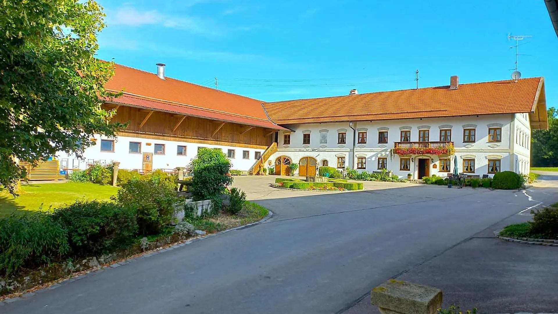 Gaestehaus Eicherhof Forstern 0*,  Germany